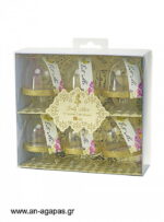 –  Truly  Alice  Curious  Cake  Domes