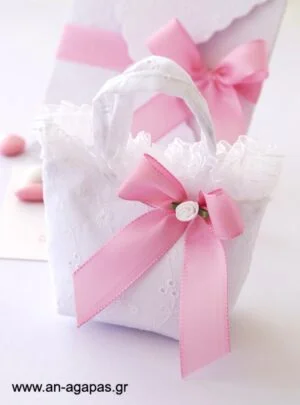 Μπομπονιέρα  Βάπτισης  ύφασμα  Τσαντάκι  Κεντητό 