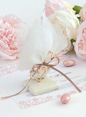 Μπομπονιέρα Γάμου Βότσαλο Καρδιές Rose Gold 
