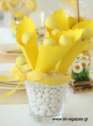 Χάρτινο χωνάκι κίτρινο χρώμα