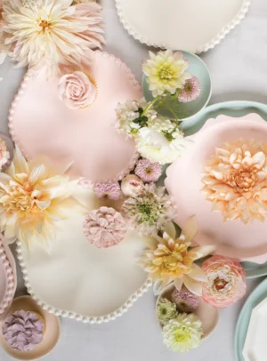 Πιάτα Φαγητού Ροζ Dot Edged Flower Compostable ( 8 τμχ )