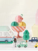 25126-25126-2.webp Honeycomb Ice Cream Sundae Card