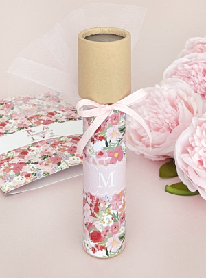 Μπομπονιέρα βάπτισης Καλειδοσκόπιο Monogram Flowers